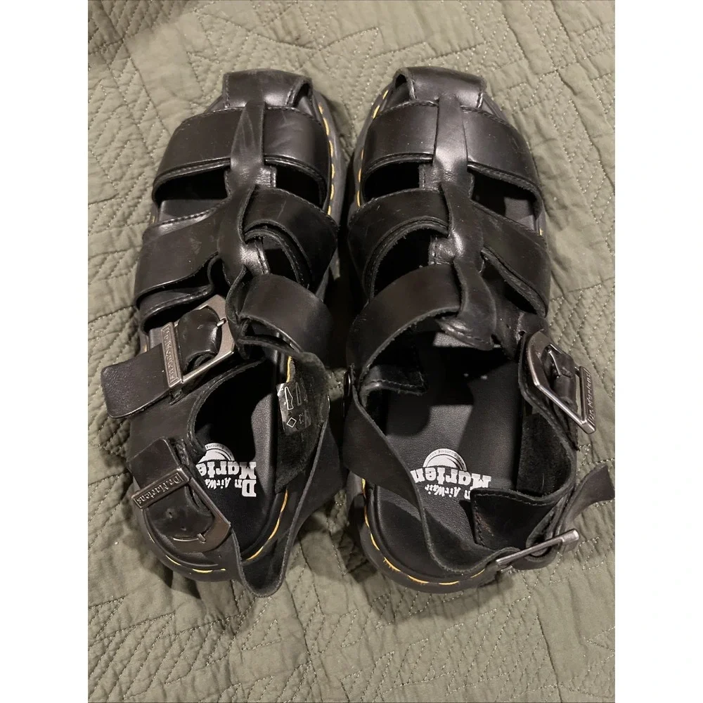 Dr. Martens KASSION Brando Black Leather Men's Size 8M Gently‎ Worn Sandal